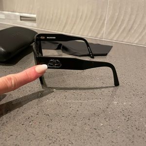 Women’s Balenciaga BB0056S Sunglasses (MISSING GOLD BB LOGO as shown in pics)